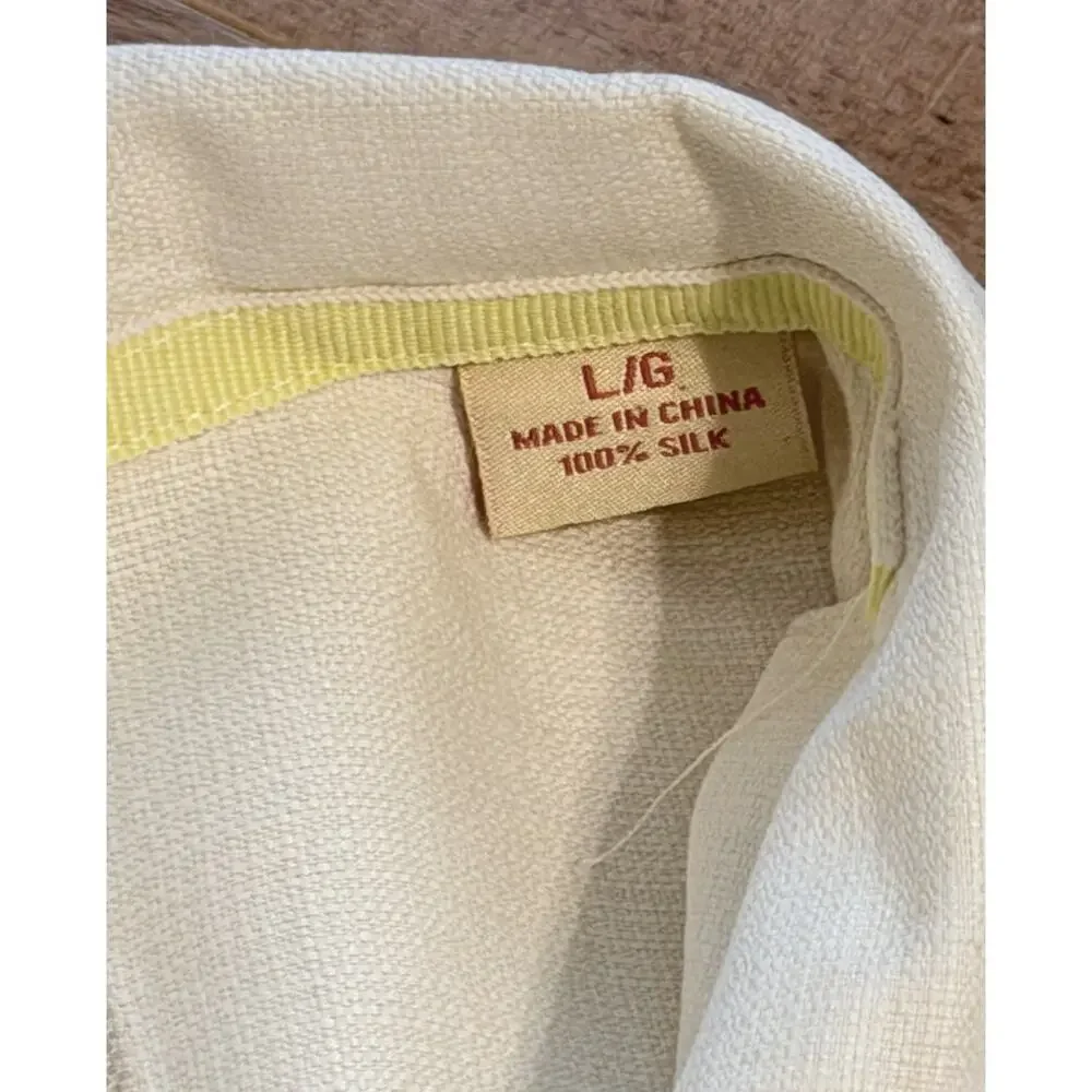 TOMMY BAHAMA Shirt Mens L Button Up Short Sleeve Cream 100% Silk Textured EUC